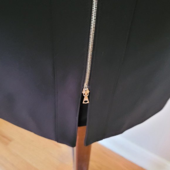 Freda's Long Black and Floral Jacket US 8 - Picture 9 of 12